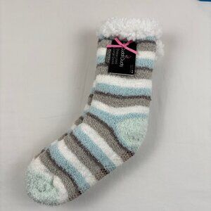 Cuddl Duds Lounge Socks Women's Size 4-10 Non-Skid Sherpa Lined